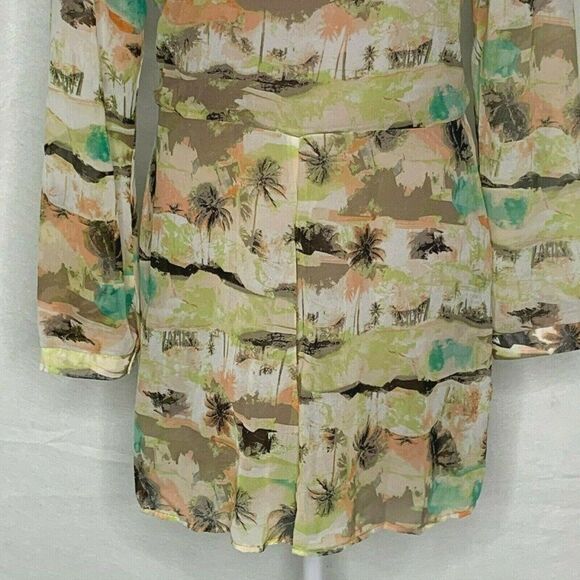 Modbe Shorts Romper M Cream Floral Watercolor - Picture 3 of 5